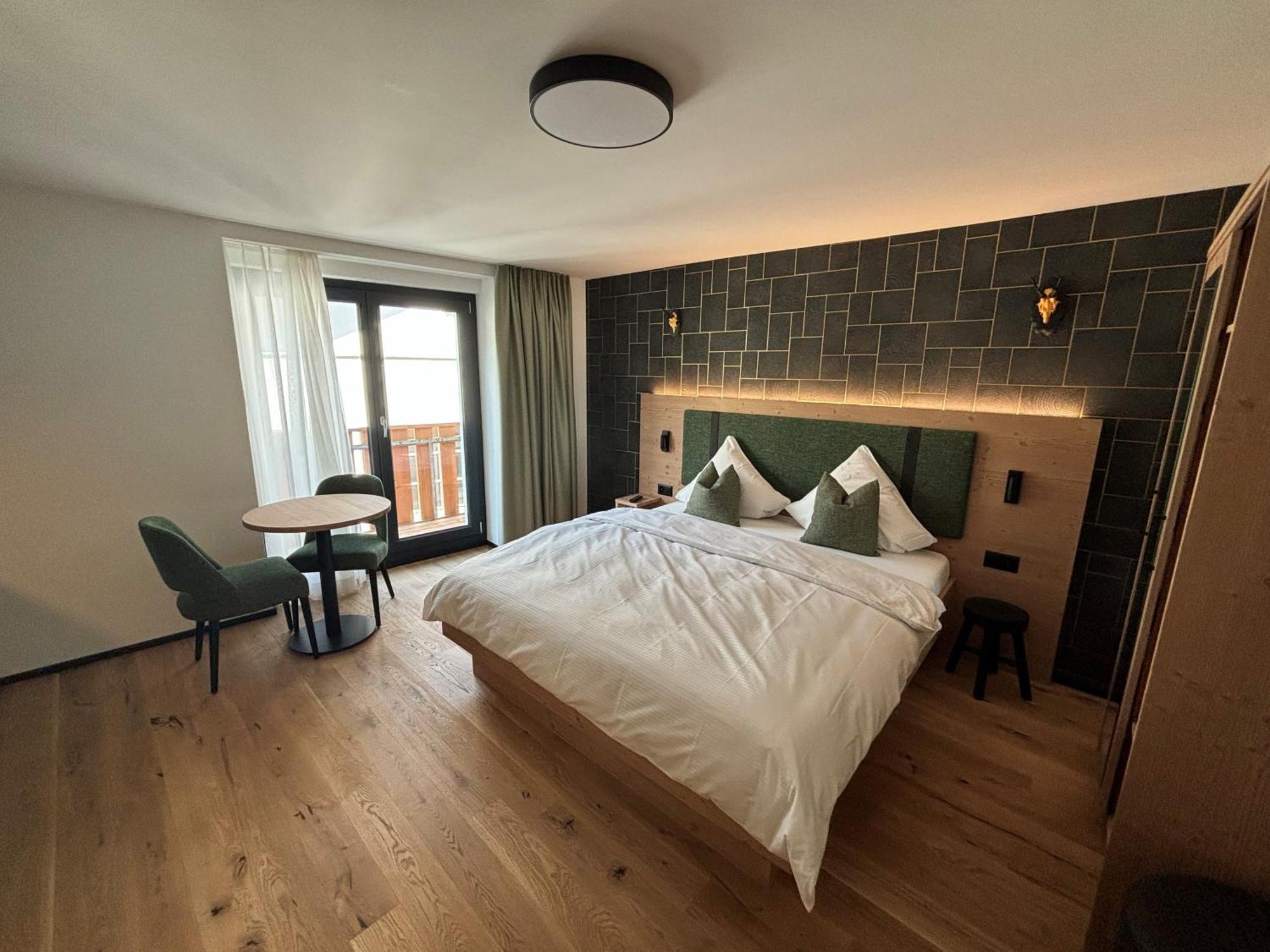 Appart Hotel Pitschonia Self Check-In Andeer Buitenkant foto