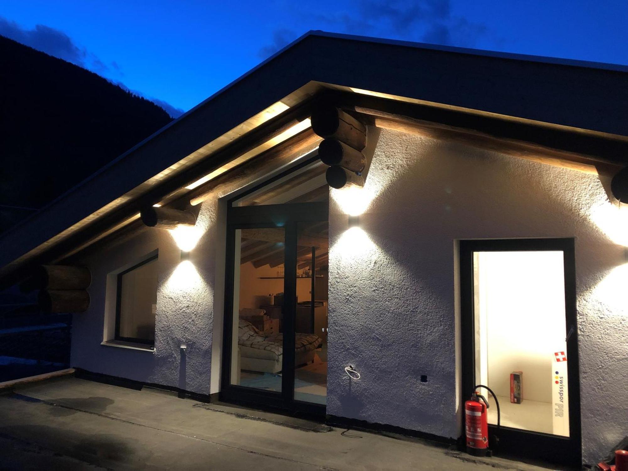 Appart Hotel Pitschonia Self Check-In Andeer Buitenkant foto